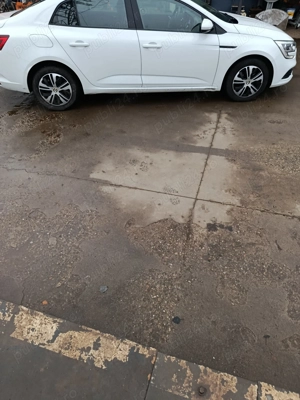 Renault Megane IV  - imagine 3