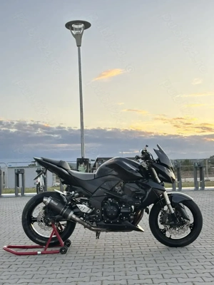Kawasaki Z1000 Touring Naked Sport - imagine 5