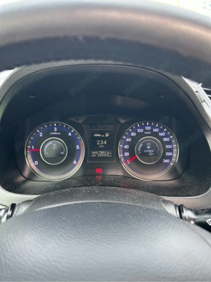 Hyundai i40 disel manuala