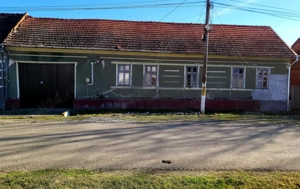 Casă de vânzare!