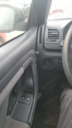 Skoda Fabia 2010, diesel 1422 cm3 - imagine 6