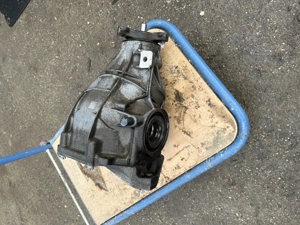 Grup spate Mercedes C 200 an 2020 - imagine 2