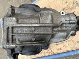 Grup spate Mercedes C 200 an 2020