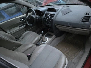 Renault Megane 2 diesel an fabricatie 2009 - imagine 4