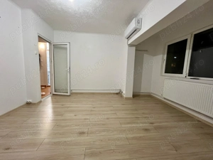 Garsonieră modificată în 2 camere, decomandată, 40 mp   Etaj 1 3   Bloc 1989   Mutare imediată - imagine 3