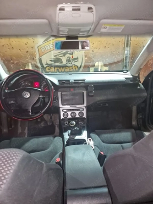 Volkswagen Passat B6   2.0 TDI 140 CP 