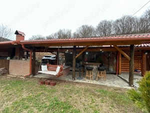 Vând Cabană 3 Dormitoare, 5 Ari Teren, Jacuzzi și Loc de Joacă - imagine 6