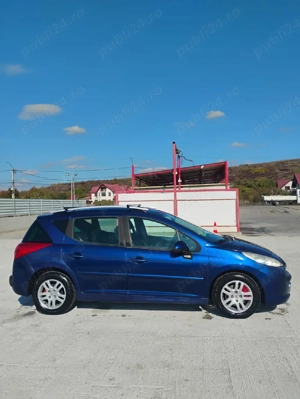 Vând Peugeot 207 SW