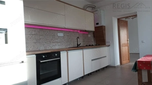 Casa deosebita 3 Camere  la prima  #238;nchiriere | Centru  Sacele - imagine 4