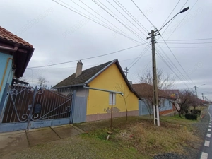 Casă cu teren generos 1.305 mp | Curtici – Arad - imagine 3