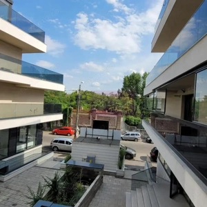 Studio în The Cathedral cu loc de parcare - imagine 5