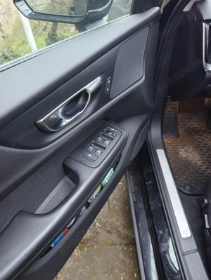 Volvo V60 T6 340 cp 4x4 60 000 km TWIN ENGINE PHEV Plug in hibrid - imagine 9