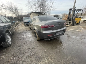 Dezmembrez Alfa Romeo 159 1.9 JTD  - imagine 5