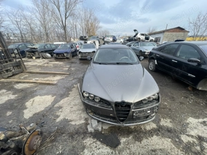Dezmembrez Alfa Romeo 159 1.9 JTD  - imagine 2