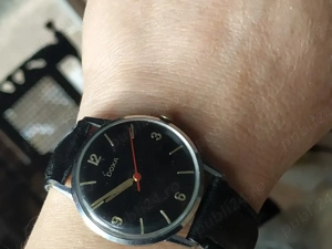 Ceas mecanic bărbătesc DOXA