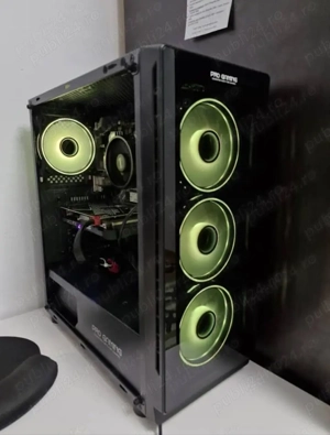 PC de gaming în stare perfectă