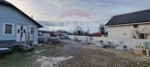 Spațiu de inchiriat in Dobreni - imagine 12