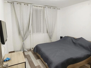 Apartament 2 camere in zona centrala Moldova Noua, langa piata - imagine 11