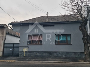 Casa in Târgu Mureș zona centrala singur in curte - imagine 3