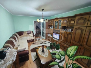 Persoana fizica vand apartament cu 3 camere - imagine 2