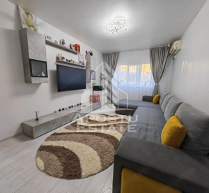 Apartament 3 camere, etaj intermediar, centrala proprie, zona Lipovei