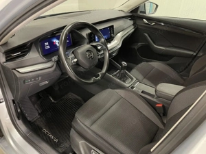 Skoda Octavia - imagine 5