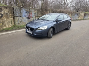 Volvo v40 an 2017 - imagine 9