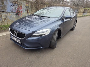 Volvo v40 an 2017 - imagine 3