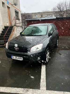 Toyota Rav4  - imagine 4