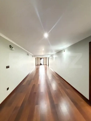 Vila de vanzare, 369 mp, zona Găești - imagine 19