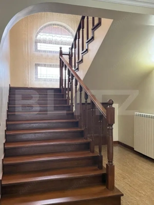 Vila de vanzare, 369 mp, zona Găești - imagine 13