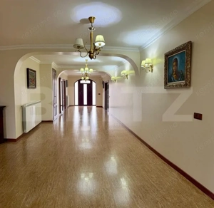 Vila de vanzare, 369 mp, zona Găești - imagine 12