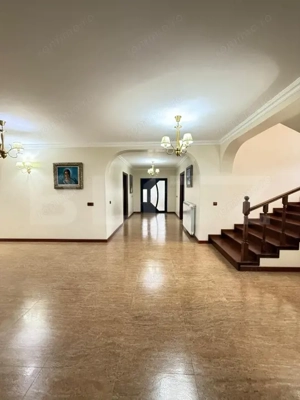 Vila de vanzare, 369 mp, zona Găești - imagine 14