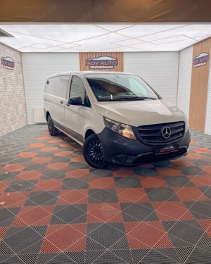Mercedes Vito . 2,2 cdi . TVA INCLUS SI DEDUCTIBIL . Rate fixe . Garantie 12 luni . Recent adusa  - imagine 13
