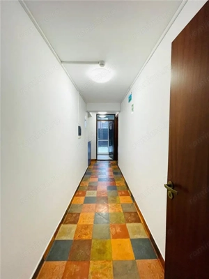 INCHIRIERE ANSAMBLU CASE VILE INDIVIDUALE IN ZONA  PRELUNGIREA GHENCEA SECTOR 5 - imagine 5