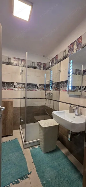 Inchiriem aparatament 3 camere mobilat lux,ARED,str Tudor Vladimirescu,Oradea - imagine 10