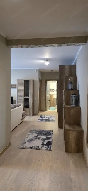 Inchiriem aparatament 3 camere mobilat lux,ARED,str Tudor Vladimirescu,Oradea - imagine 7