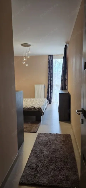 Inchiriem aparatament 3 camere mobilat lux,ARED,str Tudor Vladimirescu,Oradea - imagine 8