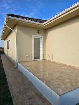 Duplex pe parter - zona buna - toate utilitatile - imagine 6