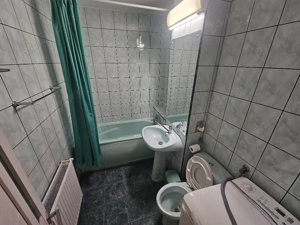 Ofer spre vanzare apartament 2 camere decomandat - imagine 4