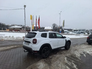 Vand Dacia Duster 2023 - imagine 2