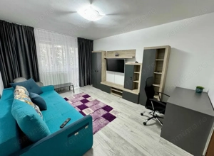 Apartament 2 camere  de inchiriat in zona Titan cu centrala proprie