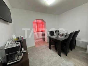 Apartament decomandat 3 camere 2 bai 68 mpu etaj 3 Calimanesti Valcea  - imagine 9