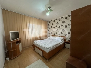 Apartament decomandat 3 camere 2 bai 68 mpu etaj 3 Calimanesti Valcea  - imagine 4