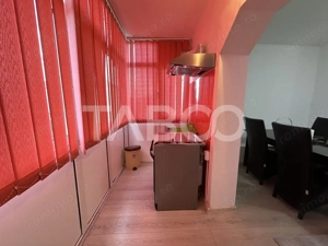Apartament decomandat 3 camere 2 bai 68 mpu etaj 3 Calimanesti Valcea  - imagine 8