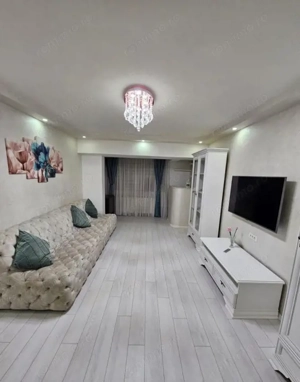 Capitol apartament 3 camere modern termen lung