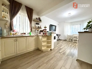 COMISION 0% Duplex despartit prin garaj, 5 camere, teren 660 mp in Sanandrei - imagine 12