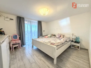 COMISION 0% Duplex despartit prin garaj, 5 camere, teren 660 mp in Sanandrei - imagine 5