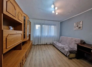 82400 euro!! Spitalul Judetean .. 2 camere cu centrala .. etaj 3