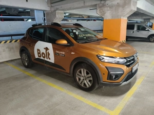 Masina de inchiriat UBER BOLT angajez sofer ridesharing Timisoara carte de munca 